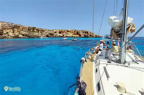 Escursione In Barca A Vela A Favignana E Levanzo