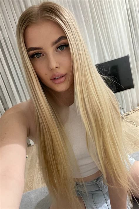 Beautiful Lana Y O From Miami With Blonde Hair Id Ladadate