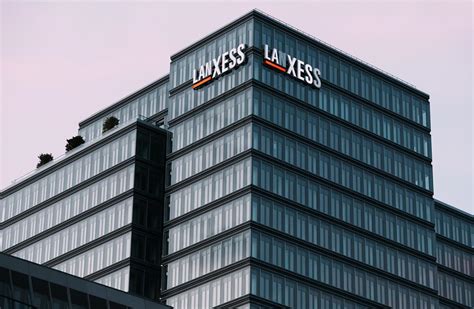 Wirtschaft Lanxess K Ndigt Massiven Stellenabbau An