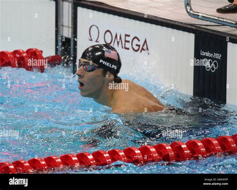 Michael Phelps Wins Gold In Men S Meter Butterfly Swimming Final At