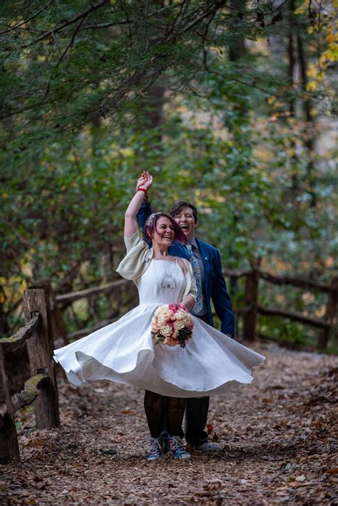 This horror movie wedding had a Lydia Deetz Gown • Offbeat Wed (was ...