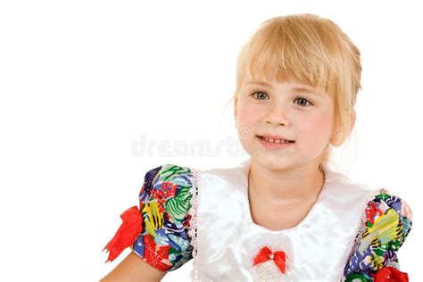 Verticale De Petite Fille Blonde Photo Stock Image Du Jeune