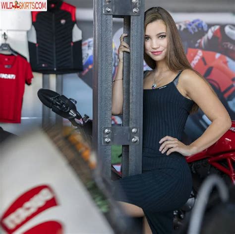 Fiege Eszter Eszter Teenstarlet Nóra eszterjozsaofficial nude