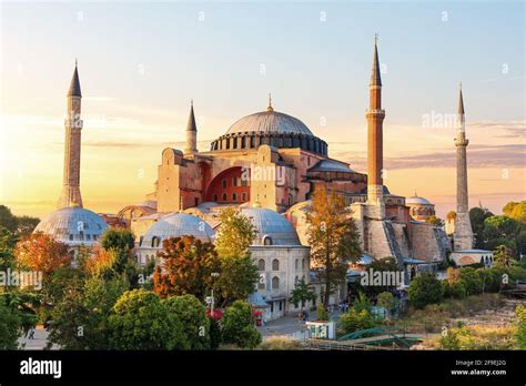 Famous Hagia Sophia Mosque At Sunset Istanbul Turkey Stock Photo Alamy