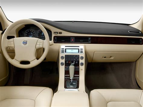 Volvo S80 V8 AWD: Photos, Reviews, News, Specs, Buy car