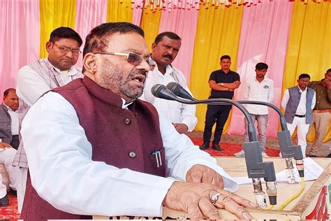 Sp Leader Swami Prasad Maurya And Nine Others Named In Fir For Burning