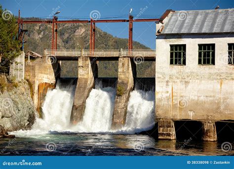 Centrale Elettrica Di Energia Idroelettrica Di Chemal Fotografia Stock