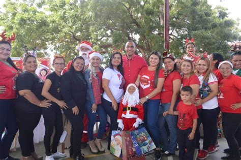 Municipio Santa Rita Alcalde Alenis Guerrero Presente En La Parranda