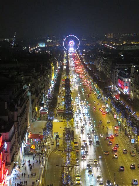 Natale e Capodanno a Parigi | Generale