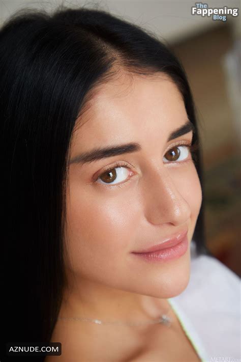 Ara Mix Sexy And Nude Poses Her Luscious Ass Pussy And Tits In Happy Vixen Photoshoot AZNude