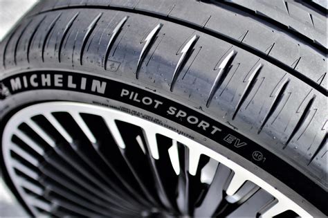 Michelin Pilot Sport EV Tire Earns Best Of What S New Award Tire