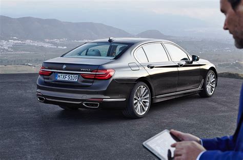 2016 Bmw 750 Exterior Photos 17