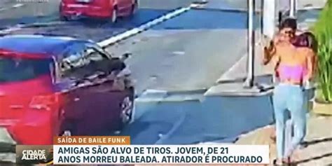 Luiz Bacci Para Cidade Alerta E Perde O Ch O Ao Confirmar Morte