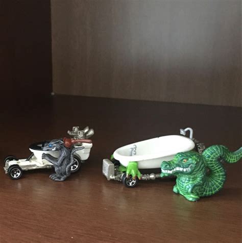 Hot Wheels Hot Seat Rato E Hot Tub Crocodilo Brinquedo Hot Wheels Usado 83271433 Enjoei