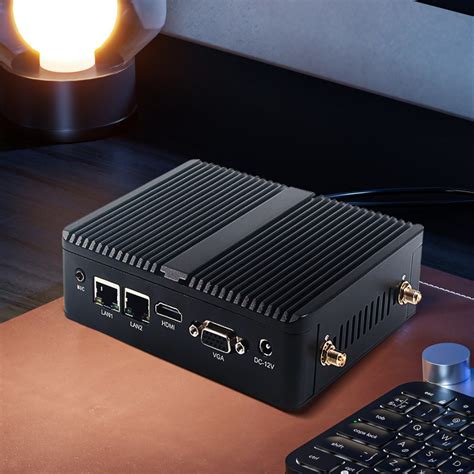 Fanless Embedded Computer 6 I5 8265u CPU Industrial Mini PC With