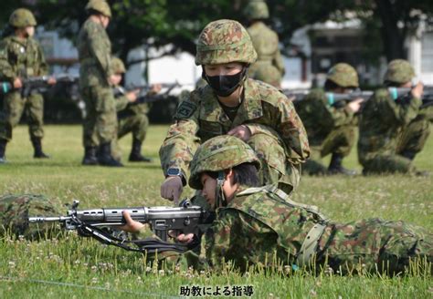 陸上自衛隊久留米駐屯地 On Twitter 【射撃予習②】 新隊員たちが、射撃検定に向けて射撃予習を行いました！ 射撃予習は、正確な射撃を行うための重要な訓練です。 任務完遂できる隊員に