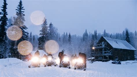 Alaska | Snowmobile Tour - Wilderness CollectiveWilderness Collective