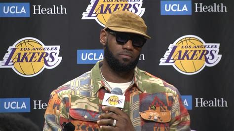 Lebron James Extiende Su Contrato Con Los Lakers Hasta Infobae