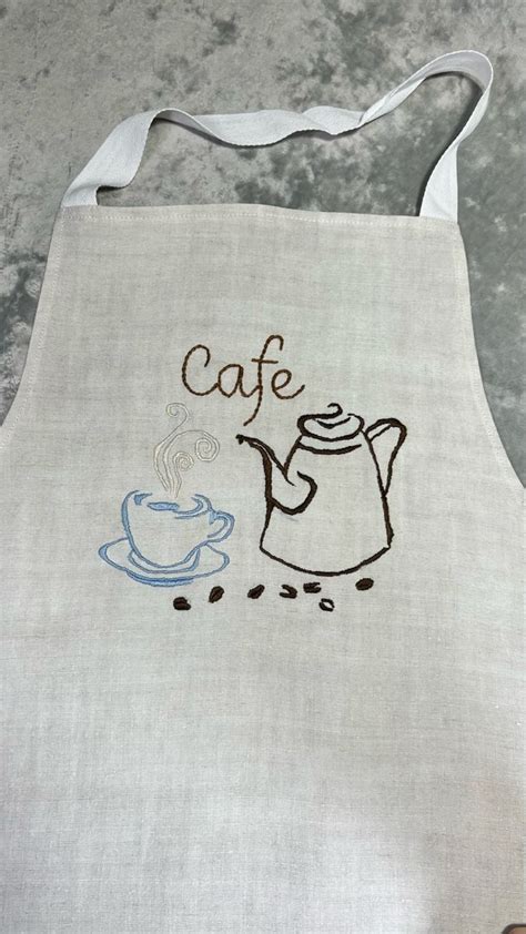 Фартук с вышивкой