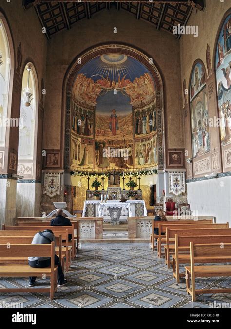 inside old basilica church house in Jerusalem Stock Photo - Alamy