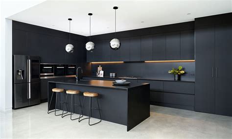 Black Beauty A Bold Kitchen With Silestone Negro Tebas By Vicello