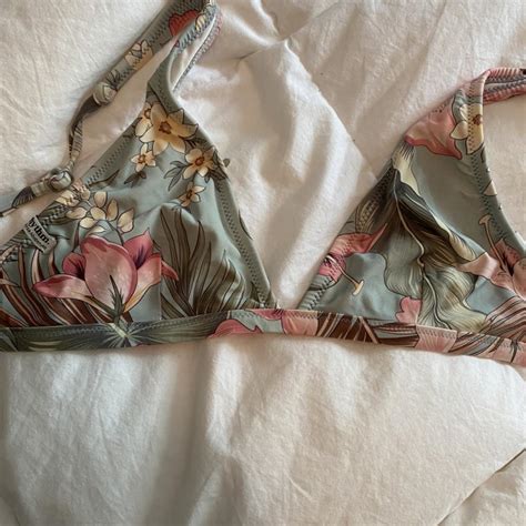Rythm Bikini Top So Cute And Pretty Only Worn A Few Depop