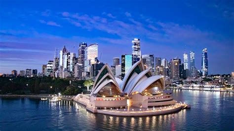 Australia to launch ballot system for Work and Holiday visa for Indians ...