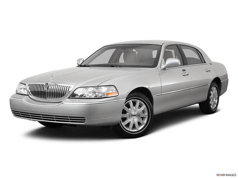 2011 Lincoln Town Car Executive L 4dr Sedan Research Groovecar