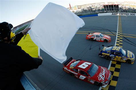 The Eight NASCAR Flags for the Racetrack