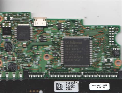 HDS728080PLAT20, 0A29180 BA1439_, 0A31606, BA1403, Hitachi IDE 3.5 PCB ...