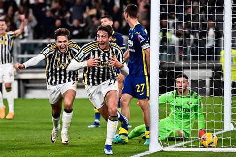 Man Of The Match Juventus Vs Hellas Verona Andrea Cambiaso Bola Net