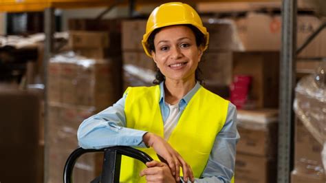 Quanto Ganha Um Analista De Logistica - Quanto ganha um técnico em logística em 2026? Veja média salarial e o ...