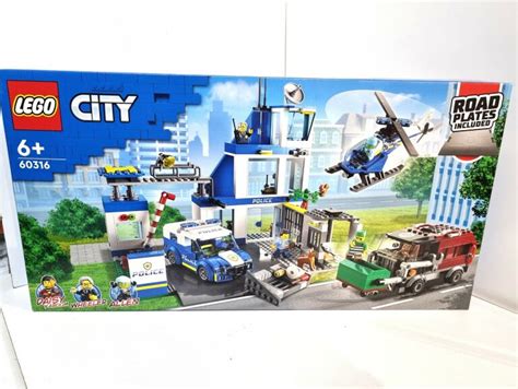 LEGO CITY POLICE POSTERUNEK POLICJI 60316 11838717260 Oficjalne