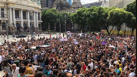 CBN A rádio que toca notícia Vigília pela morte de vereadora é