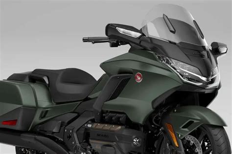 Honda Gold Wing Ganha Op O De Cor Verde Fosco Nos Eua Goldwing