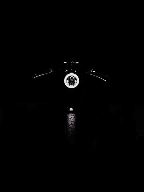 Royal Enfield Continental GT 650 Black and White Wallpaper