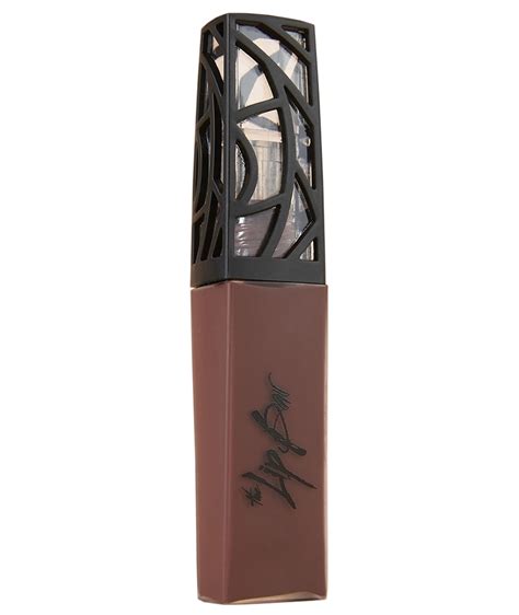 26 Best Nude Lipsticks For Every Skin Tone 2022 Nude Lipistick Lip Gloss