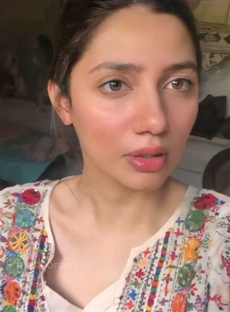 Mahira Khan Dresses Desi Models Most Beautiful Bollywood Actress