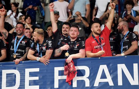 Ain Oyonnax Rugby Le Film Dune Saison Ma Tris E