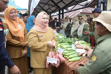 Bupati Kasmarni Ajak Masyarakat Konsumsi Pangan Lokal Sehat Bersih Dan