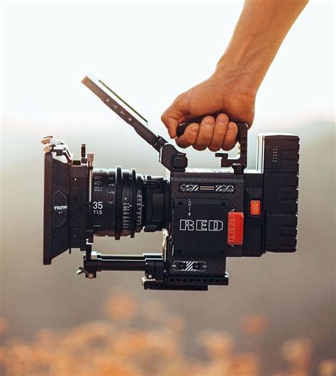 RED CAMERA | Red digital cinema, Canon digital camera, Smallrig