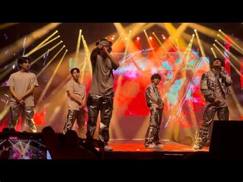 Aivd Fancam Ikon At Ease At Ikon World Tour Take Off In Kl