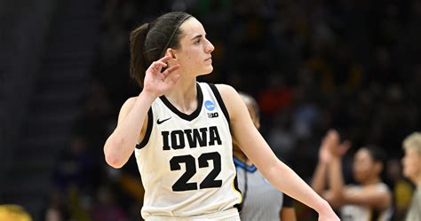 Iowa S Caitlin Clark Comments On Setting New Record In Men Or Women S