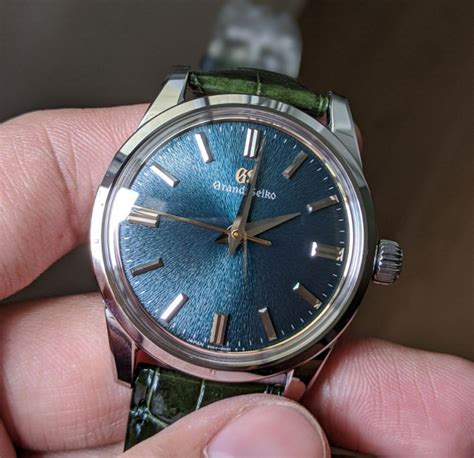 Brand New Complete Set Grand Seiko SBGW255 Thong Sia Limited Edition