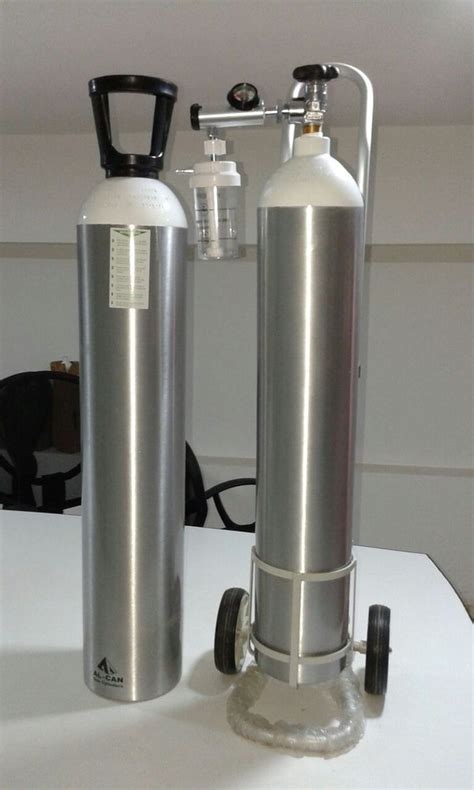 B Type 10 Litre Aluminium Oxygen Cylinder For Medical Use At 11500