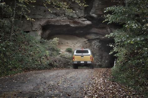 11 Country Roads In Kentucky That Are Pure Bliss In The Fall | Scenic ...