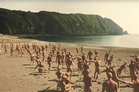 Incredible Naked People YouTube Video Will Melt Your Brain