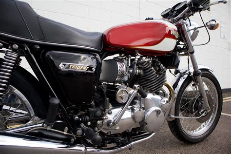 Triumph T160 Trident 750cc 1975 We Sell Classic Bikes