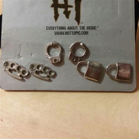 Hot Topic Jewelry Hot Topic Earrings Poshmark