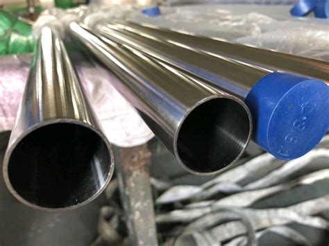 Silver Round 304 Stainless Steel Electropolished Pipe Material Grade